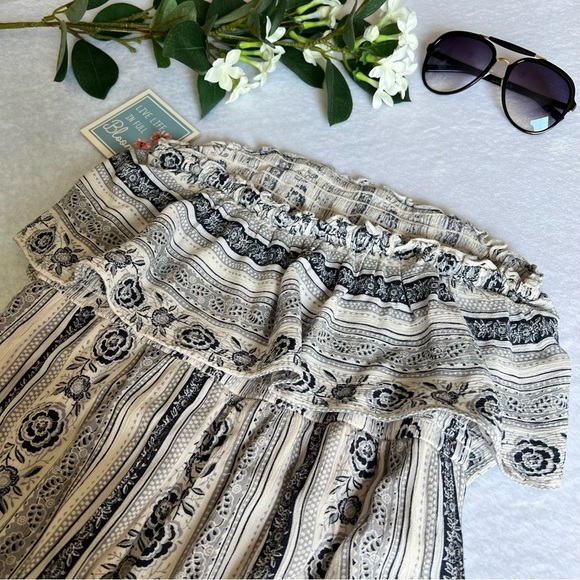 American Eagle Floral Jumpsuit Cold Shoulder Ruffle Hem Ladies Summer Beach - Picture 5 of 14